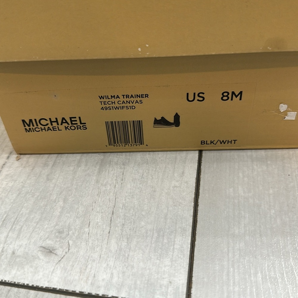 NWT Michael Kors Wilma Trainer Black Tech Canvas Sz. 8M - Picture 12 of 13
